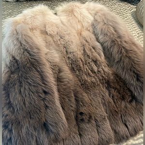 100% authentic fox fur vest appraised by Orlando Furrier